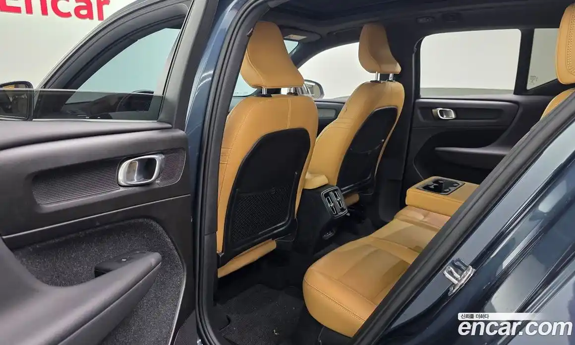 Volvo XC40 2020 2.0 Автомат в Москве № 164719, фото 6