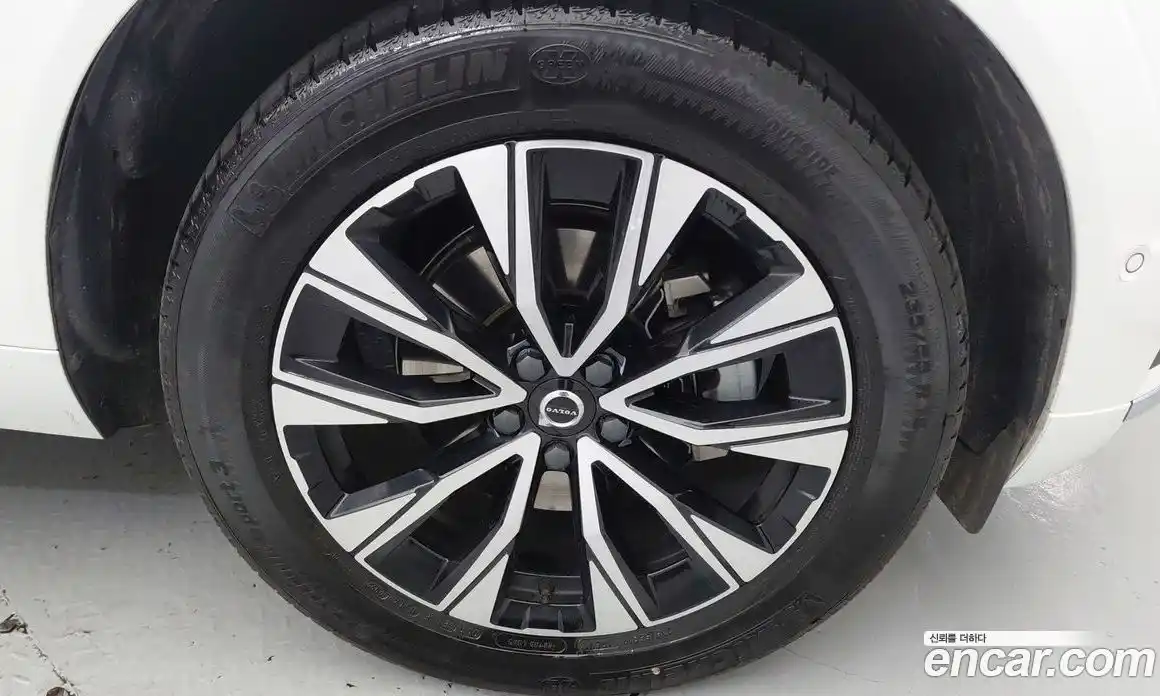 Volvo XC60 2023 2.0 Автомат в Москве № 164755, фото 20