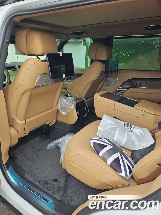 Land Rover Range-Rover 2025 3.0 Автомат в Москве № 166013, фото 11
