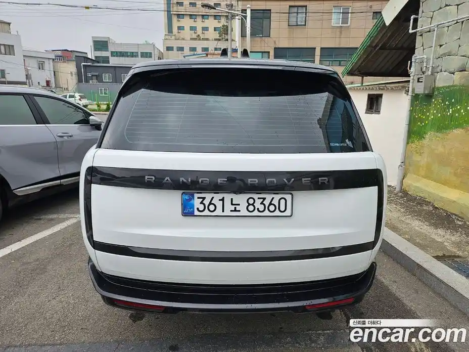 Land Rover Range-Rover 2025 3.0 Автомат в Москве № 166013, фото 4