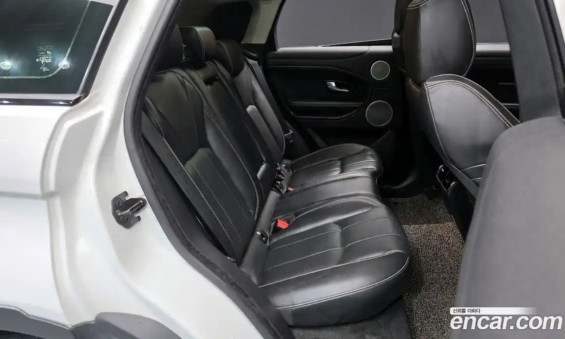 Land Rover Range-Rover Evoque 2017 2.0 Автомат в Москве № 166284, фото 12