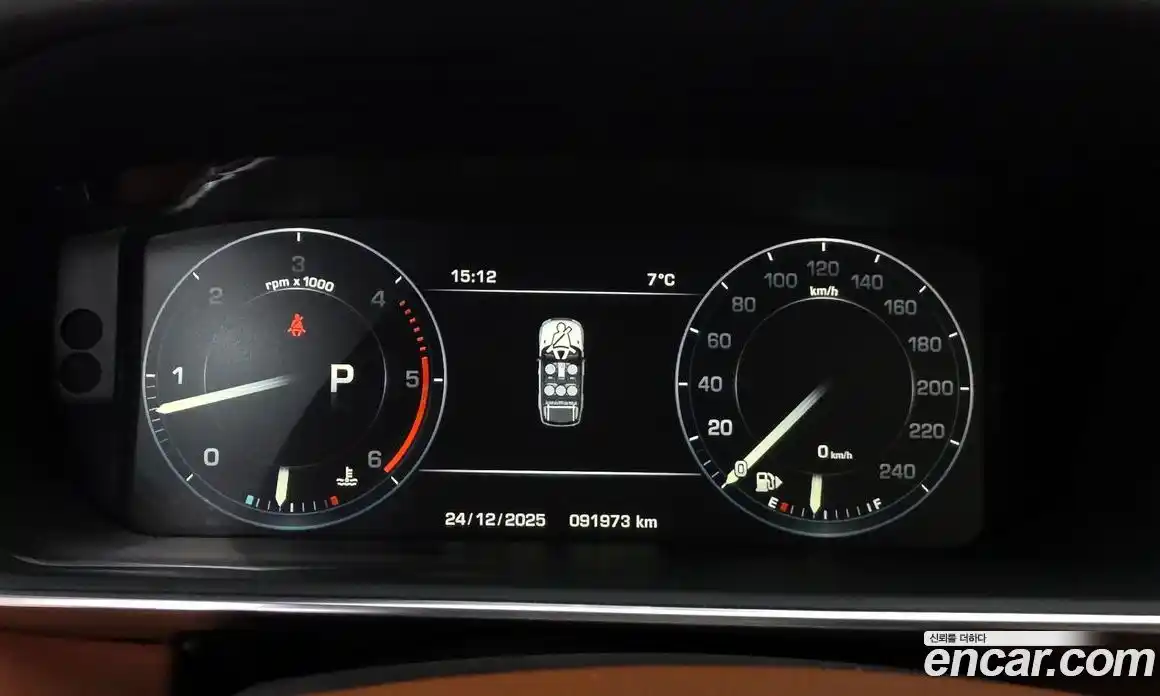 Land Rover Range-Rover Sport 2015 4.4 Автомат в Москве № 166341, фото 14