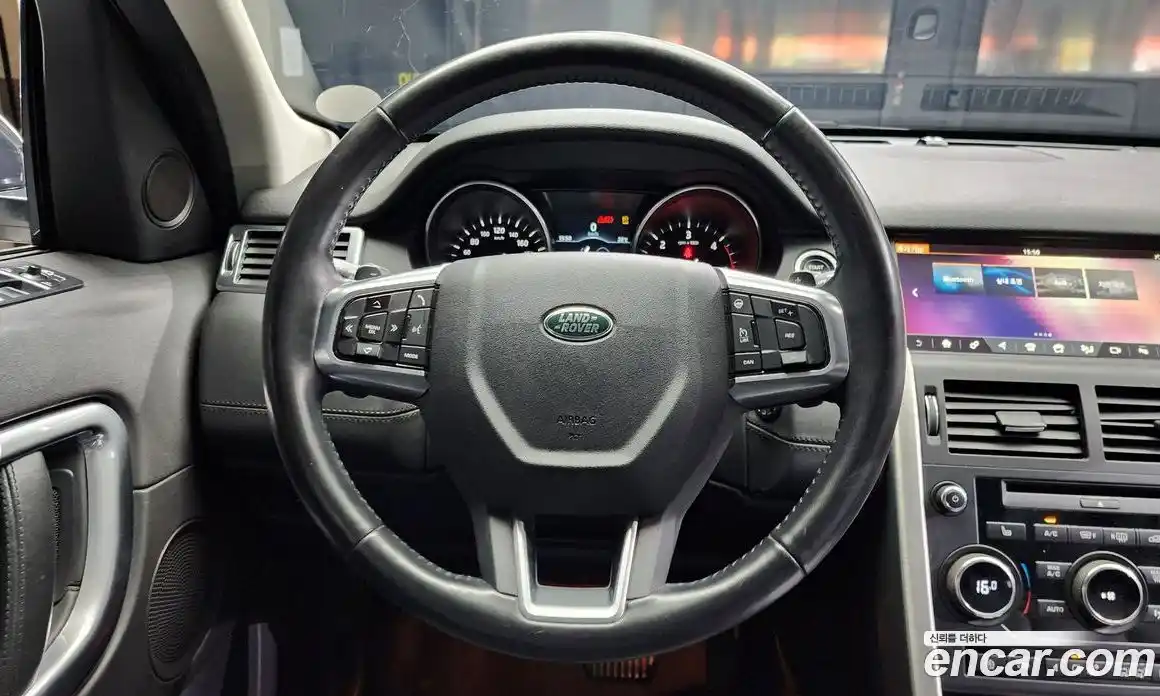 Land Rover Discovery Sport 2018 2.0 Автомат в Москве № 166682, фото 6