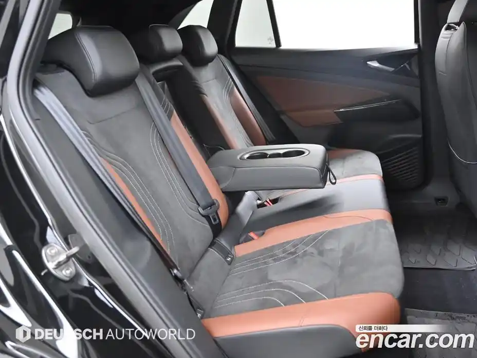 Volkswagen ID.4 2023 1.0 Автомат в Москве № 169137, фото 13