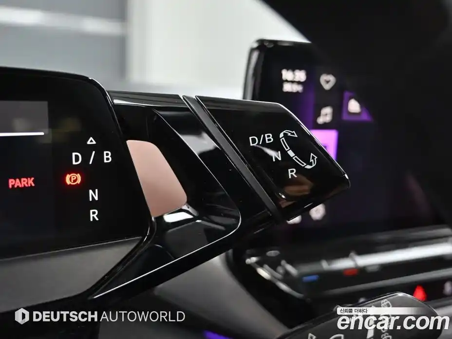 Volkswagen ID.4 2023 1.0 Автомат в Москве № 169137, фото 10