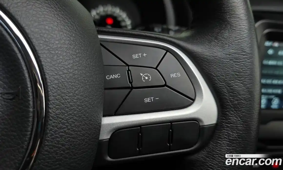 Jeep Renegade 2021 2.4 Автомат в Москве № 169462, фото 18