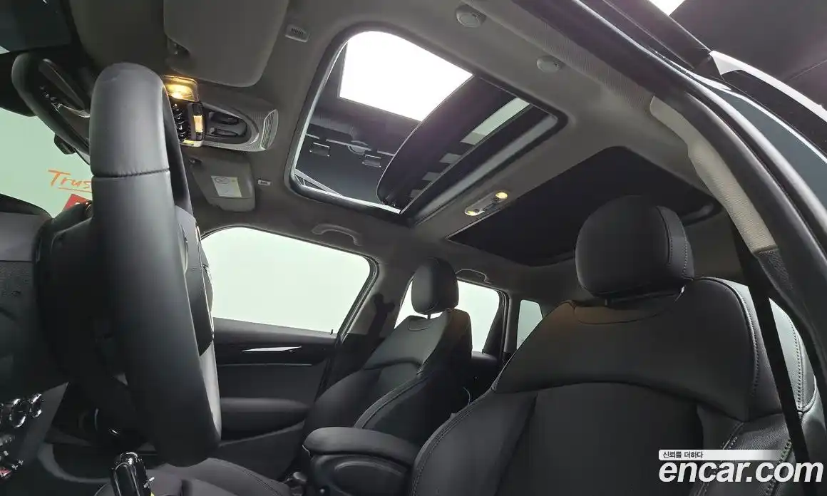 Mini Cooper 2023 2.0 Автомат в Москве № 172229, фото 20