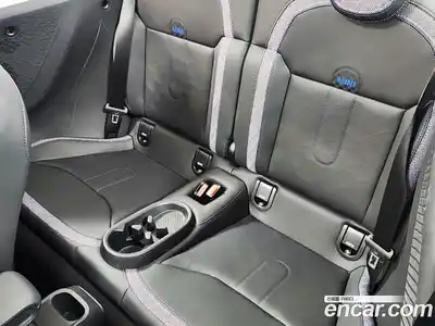 Mini Cooper Convertible 2025 2.0 Автомат в Москве № 172232, миниатюра 11