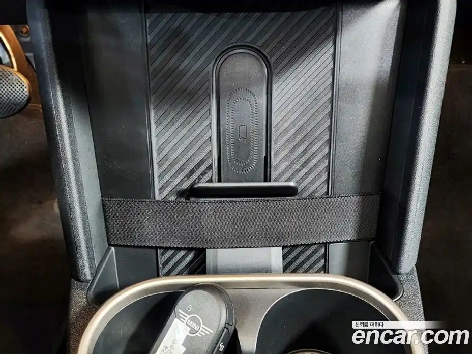 Mini Cooper Convertible 2025 2.0 Автомат в Москве № 172232, фото 19