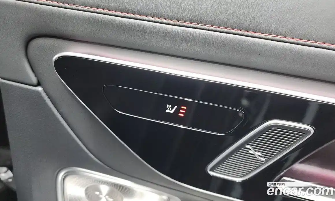 Mercedes-Benz GLC-Class 2024 2.0 Автомат в Москве № 175618, фото 19