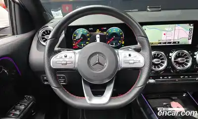 Mercedes-Benz GLA-Class, 2021