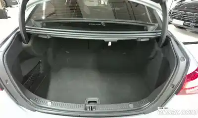 Mercedes-Benz E-Class 2023 2.0 Автомат в Москве № 178839, миниатюра 6