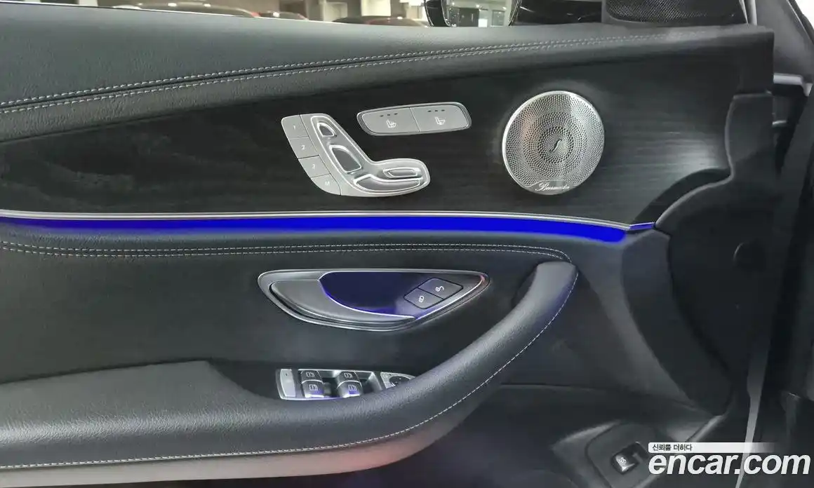 Mercedes-Benz E-Class 2023 2.0 Автомат в Москве № 178839, фото 10