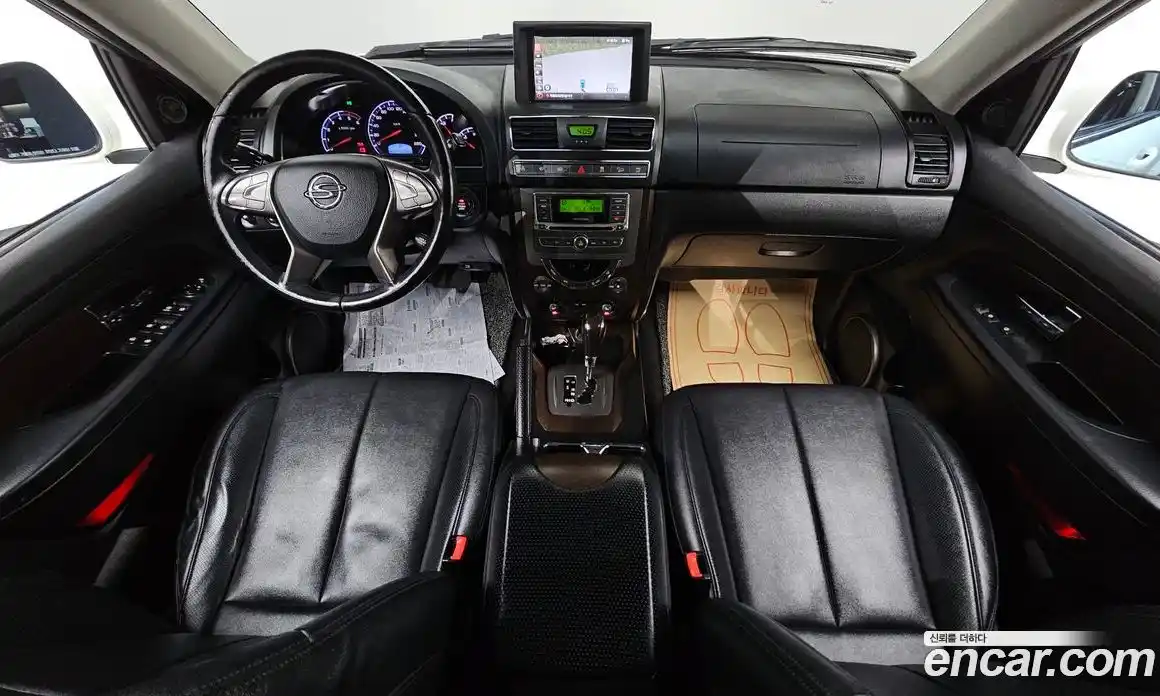 SsangYong Rexton 2015 2.0 Автомат в Москве № 182219, фото 13