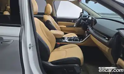 Kia Canival 2023 2.2 Автомат в Москве № 18458, миниатюра 3