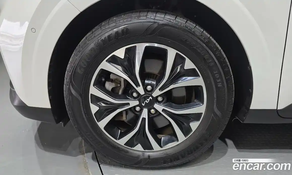 Kia Canival 2023 2.2 Автомат в Москве № 18458, фото 5