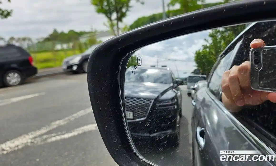 Renault QM6 2022 2.0 Автомат в Москве № 185461, фото 19