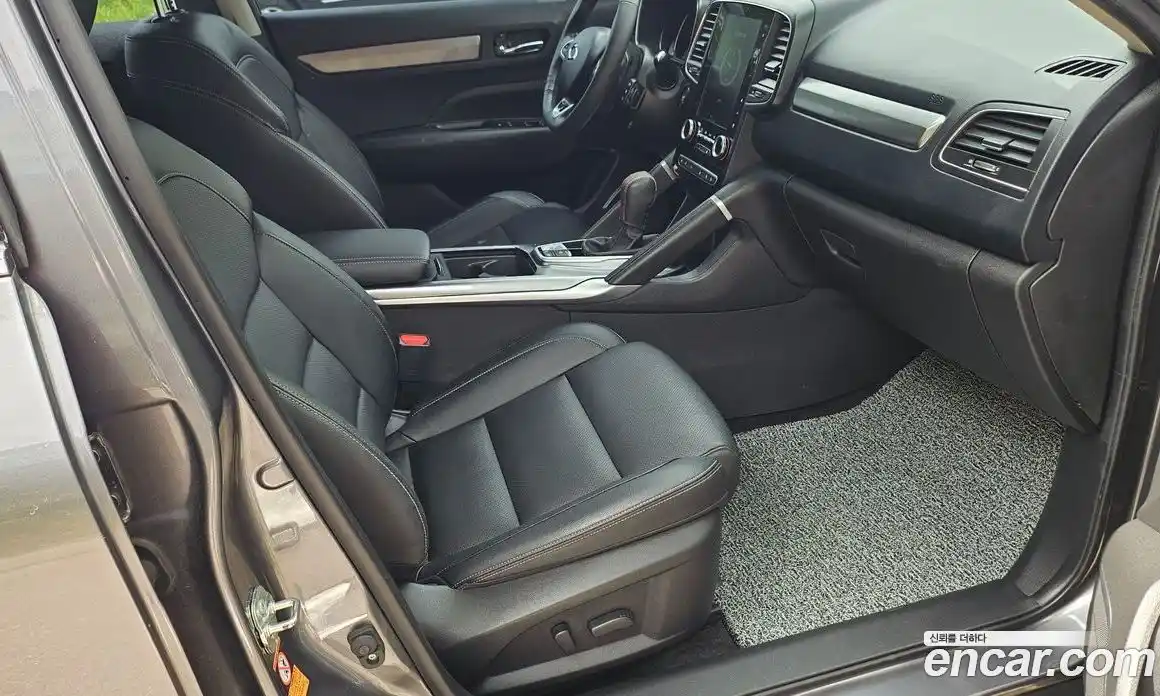 Renault QM6 2022 2.0 Автомат в Москве № 185461, фото 20