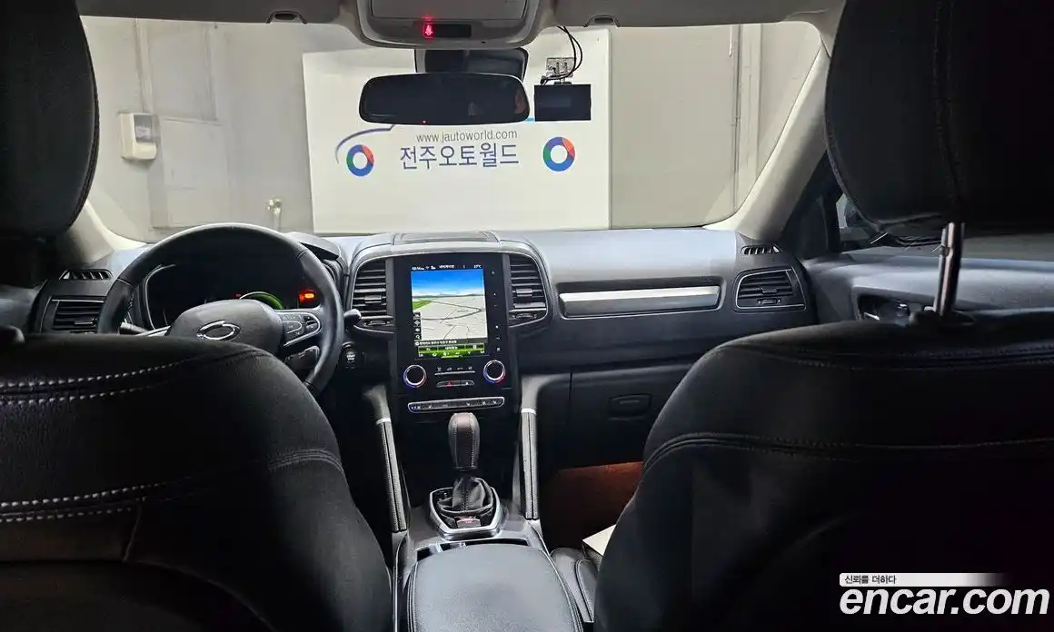 Renault QM6 2022 2.0 Автомат в Москве № 185461, фото 9