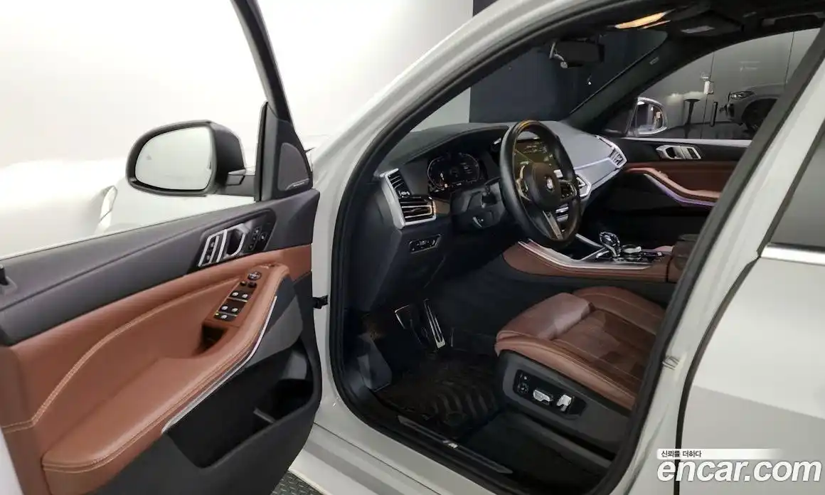 BMW X5 2023 3.0 Автомат в Москве № 187674, фото 17