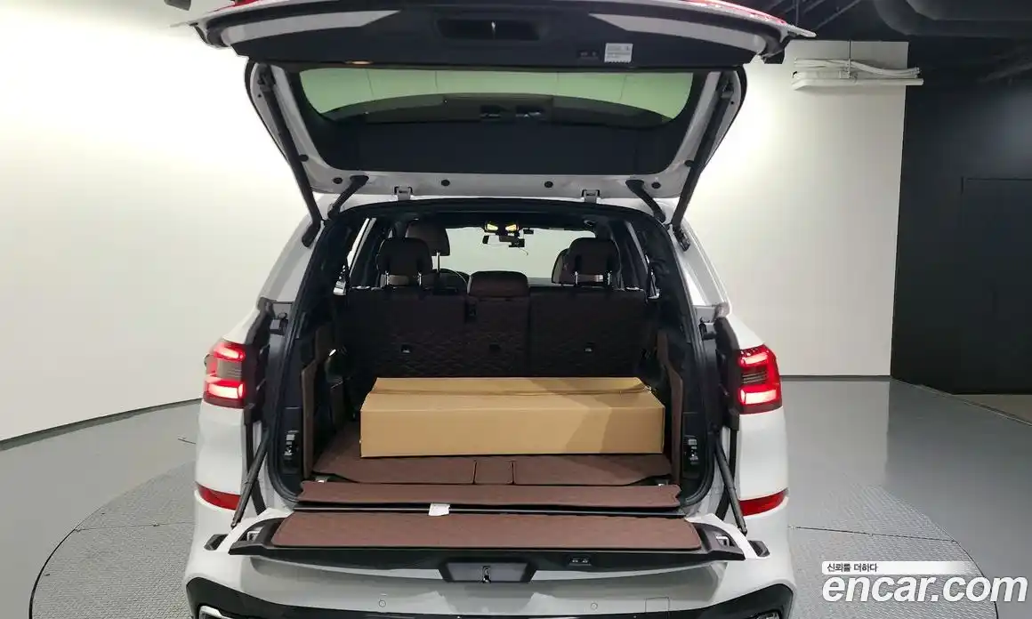 BMW X5 2023 3.0 Автомат в Москве № 187674, фото 18