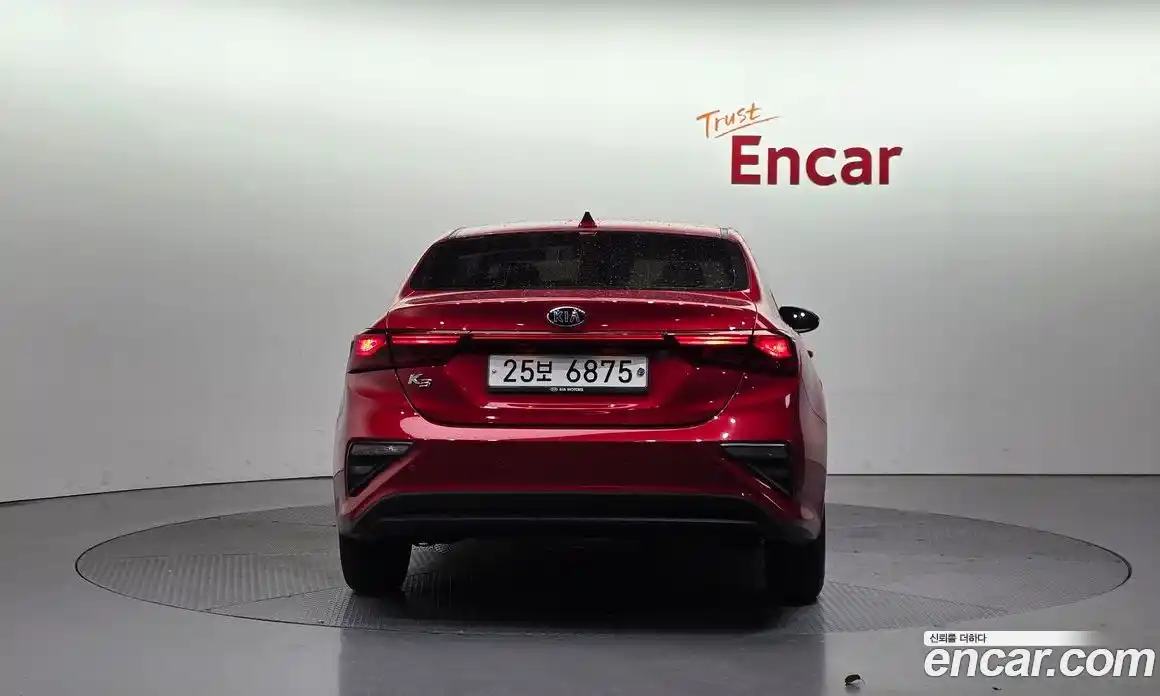 Kia K3 2019 1.6 Автомат в Москве № 19112, фото 1