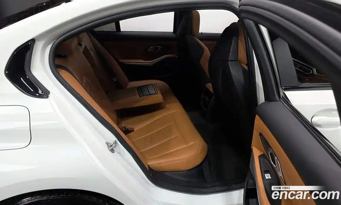 BMW 3-Series 2023 3.0 Автомат в Москве № 191483, фото 12