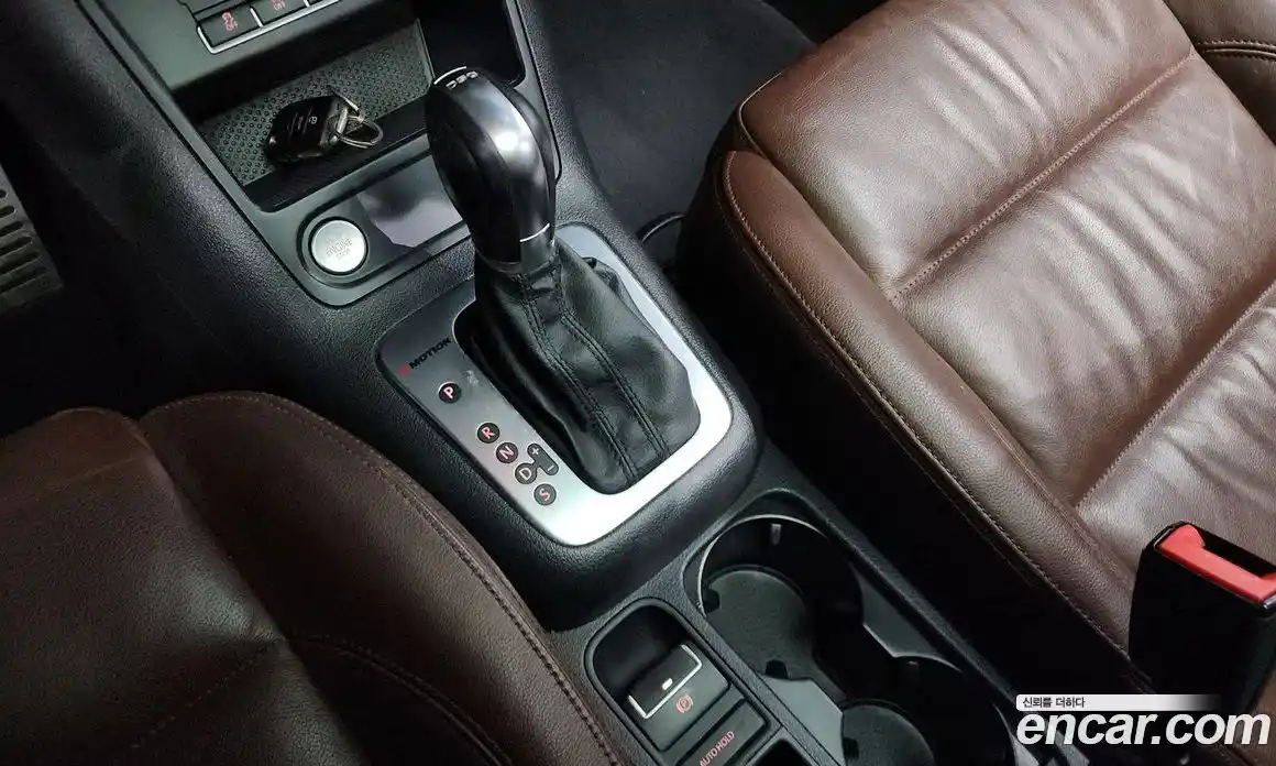 Volkswagen Tiguan 2016 2.0 Автомат в Москве № 193331, фото 6