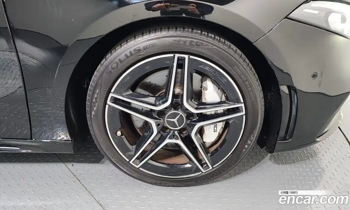 Mercedes-Benz A-Class 2021 2.0 Автомат в Москве № 194296, фото 5