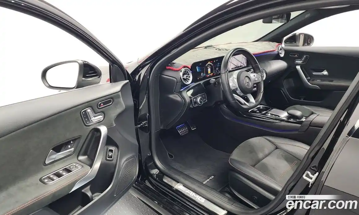 Mercedes-Benz A-Class 2021 2.0 Автомат в Москве № 194296, фото 10