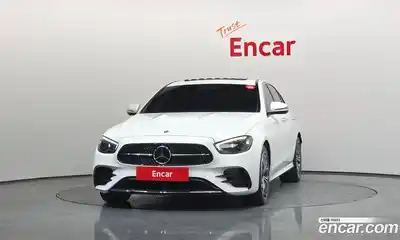 Mercedes-Benz E-Class 2022 1.9 Автомат в Москве № 194316, миниатюра 3