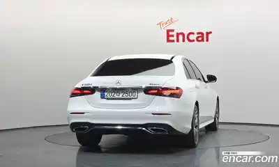 Mercedes-Benz E-Class 2022 1.9 Автомат в Москве № 194316, миниатюра 4