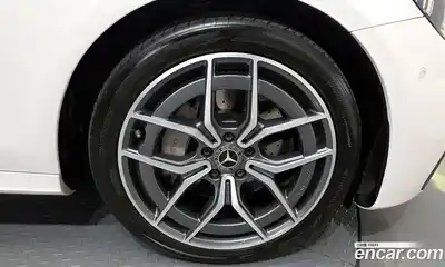 Mercedes-Benz E-Class 2022 1.9 Автомат в Москве № 194316, миниатюра 5