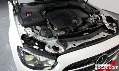 Mercedes-Benz E-Class 2022 1.9 Автомат в Москве № 194316, миниатюра 6