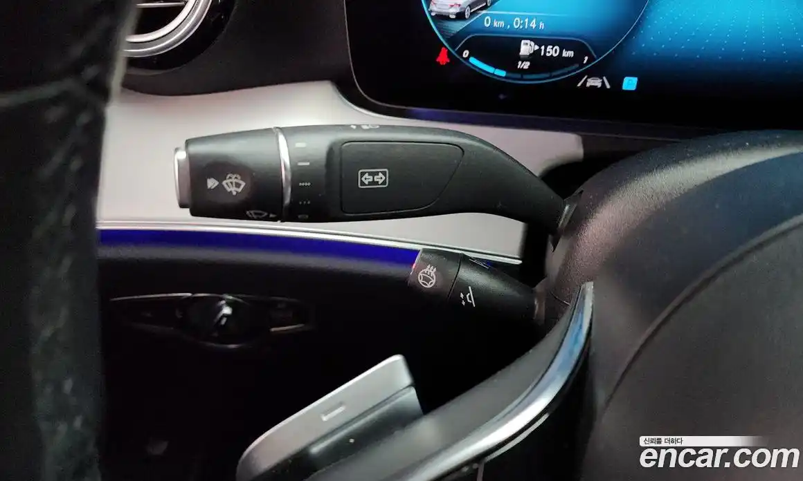 Mercedes-Benz E-Class 2021 2.0 Автомат в Москве № 194328, фото 3