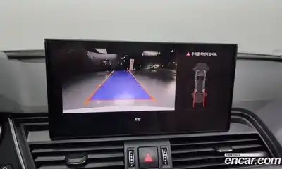 Audi Q5 2023 2.0 Автомат в Москве № 196184, миниатюра 2