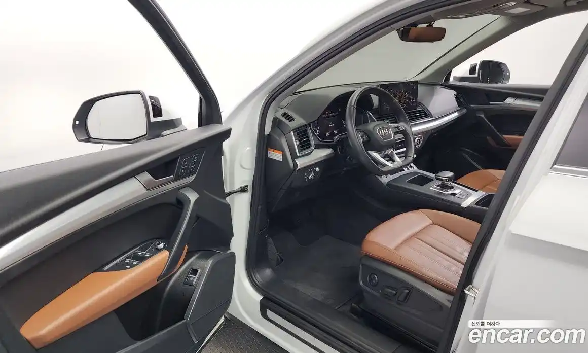 Audi Q5 2023 2.0 Автомат в Москве № 196184, фото 6