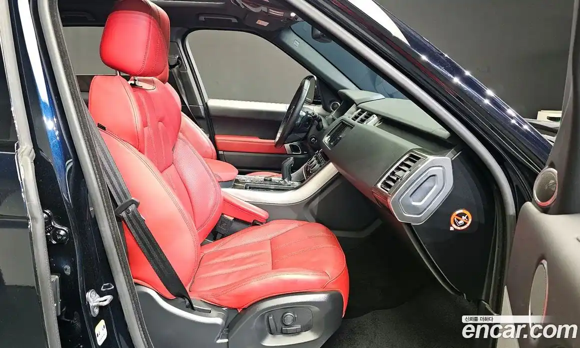 Land Rover Range-Rover Sport 2016 3.0 Автомат в Москве № 198196, фото 10