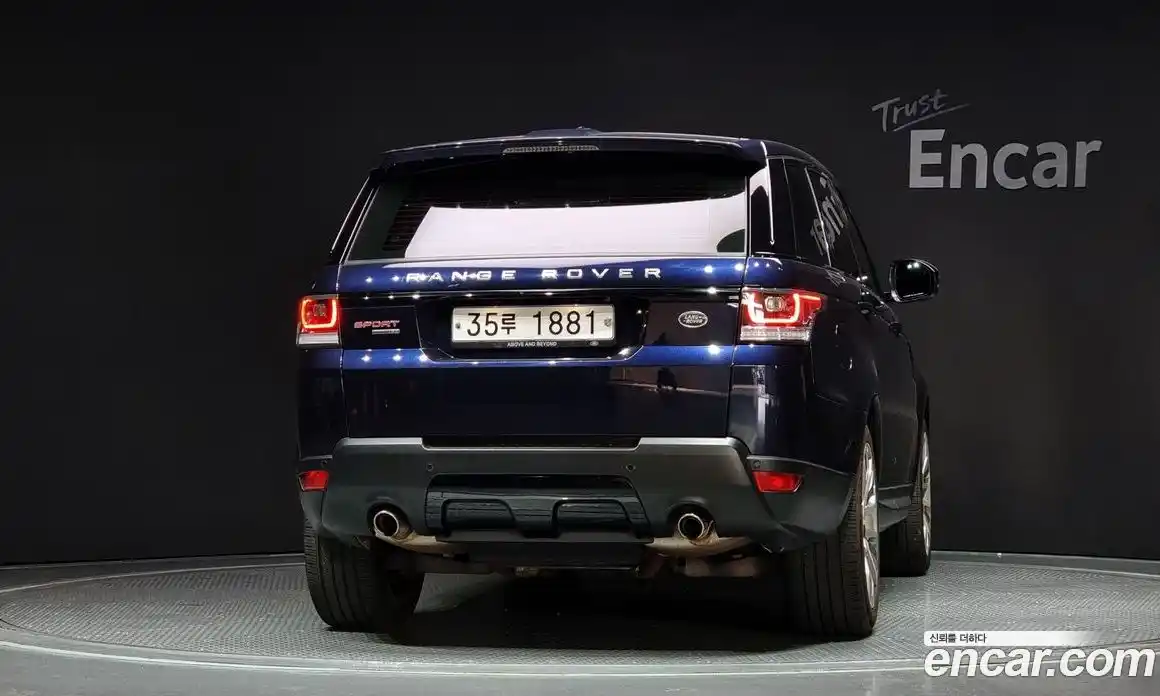 Land Rover Range-Rover Sport 2014 3.0 Автомат в Москве № 198289, фото 4