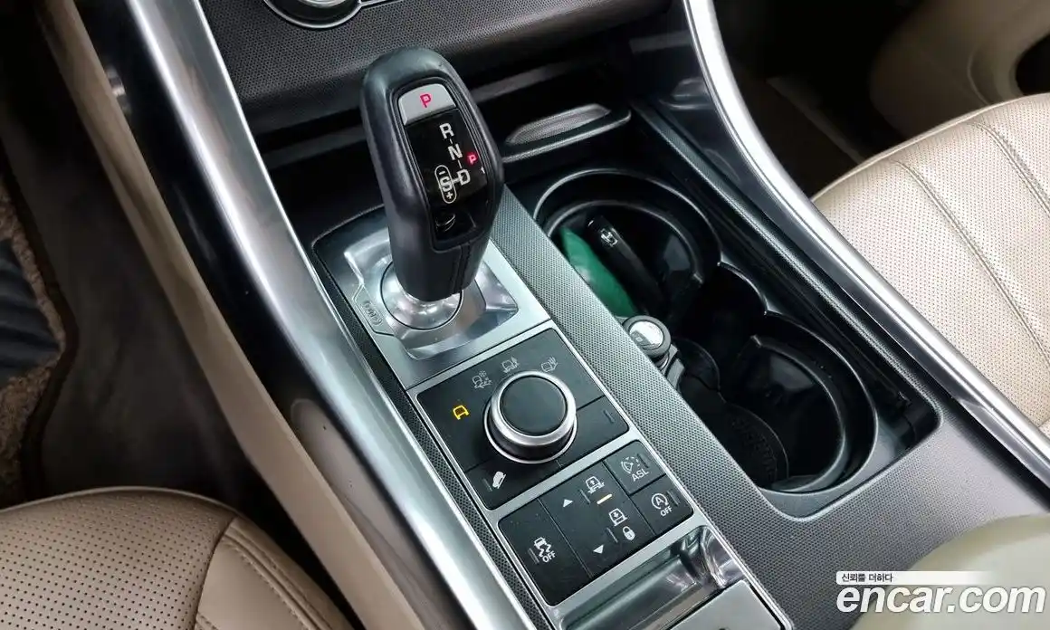 Land Rover Range-Rover Sport 2014 3.0 Автомат в Москве № 198289, фото 9