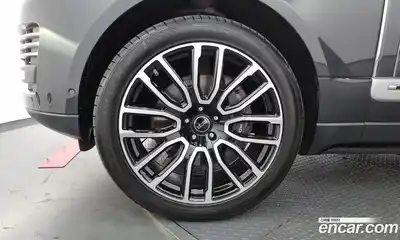 Land Rover Range-Rover 2019 4.4 Автомат в Москве № 198311, миниатюра 3