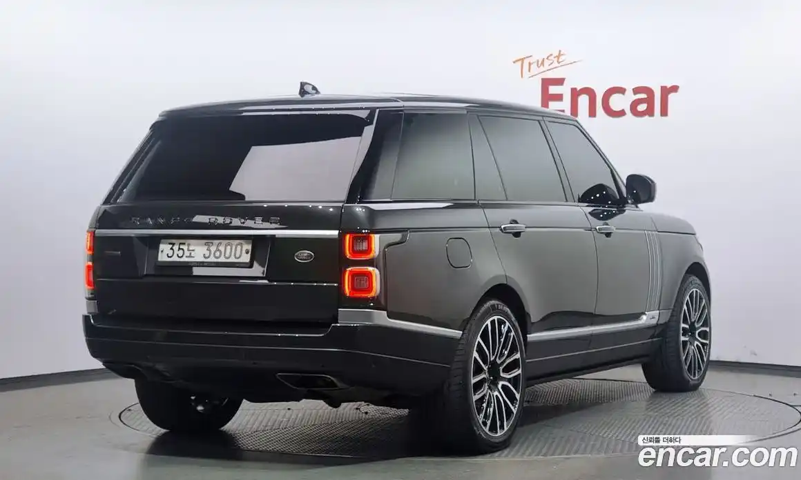 Land Rover Range-Rover 2019 4.4 Автомат в Москве № 198311, фото 10