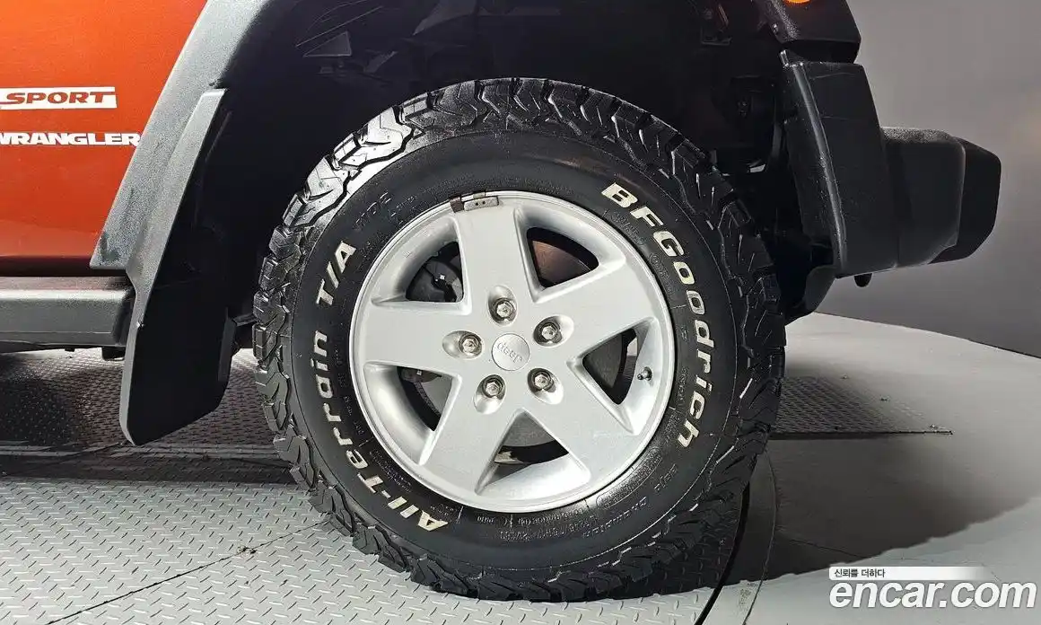 Jeep Wrangler 2014 3.6 Автомат в Москве № 199270, фото 16