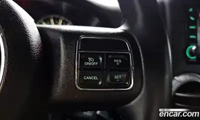 Jeep Wrangler 2014 3.6 Автомат в Москве № 199270, миниатюра 4