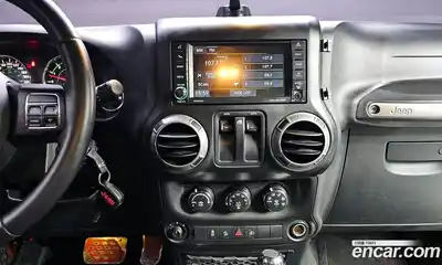 Jeep Wrangler 2014 3.6 Автомат в Москве № 199270, миниатюра 5