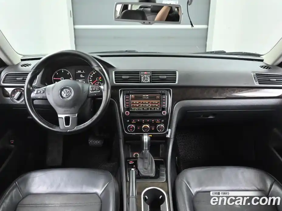 Volkswagen Passat 2015 2.0 Автомат в Москве № 199366, фото 12