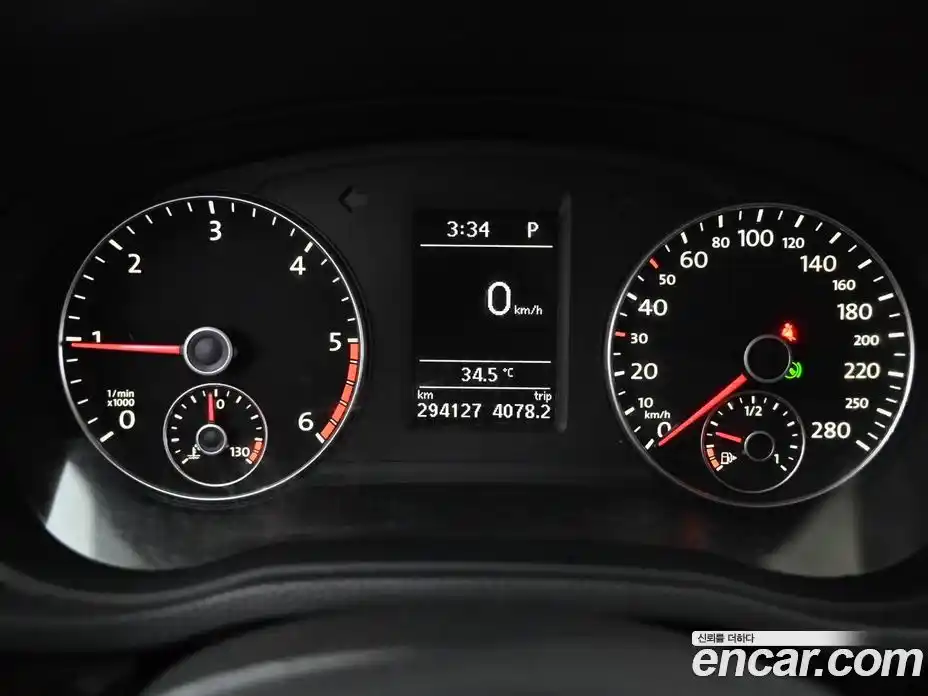 Volkswagen Passat 2015 2.0 Автомат в Москве № 199366, фото 15