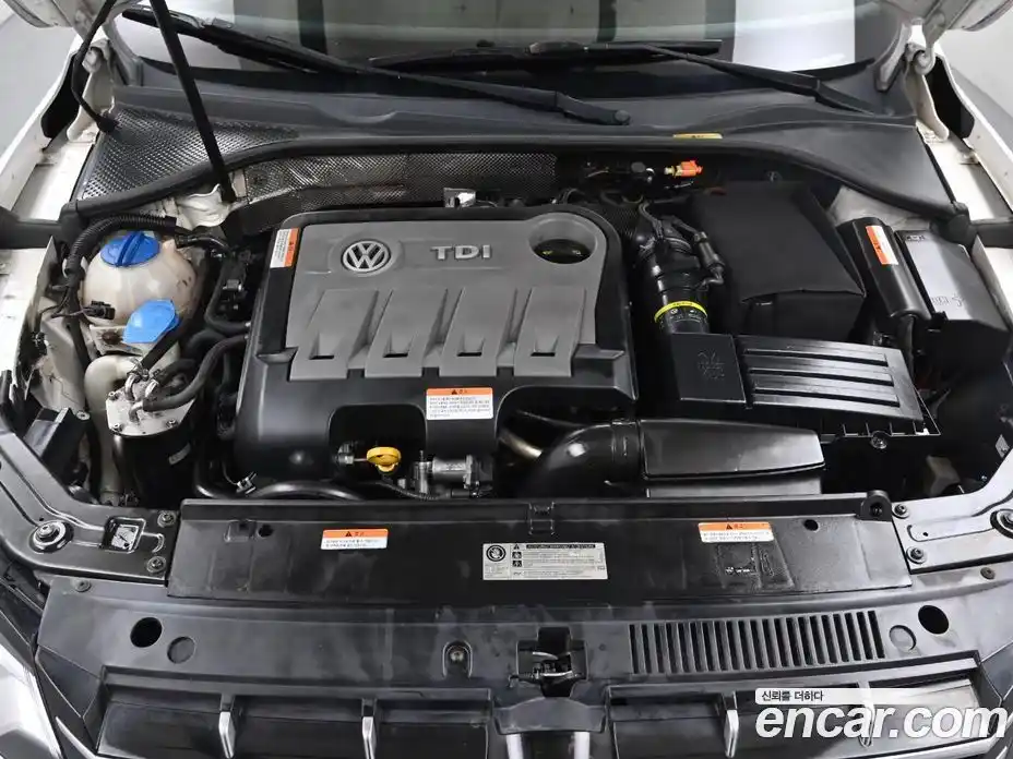 Volkswagen Passat 2015 2.0 Автомат в Москве № 199366, фото 5