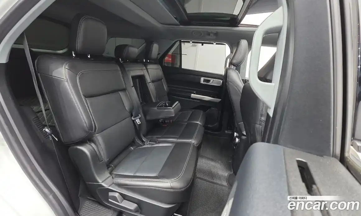 Ford Explorer 2022 2.3 Автомат в Москве № 199846, фото 2