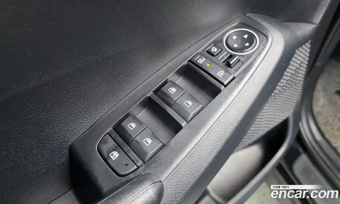 Kia Seltos 2024 1.6 Автомат в Москве № 20082, фото 3